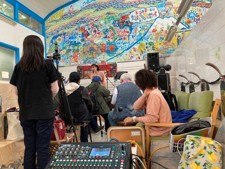 木更津市の廃屋銭湯での音楽ライブと格安音響レンタル