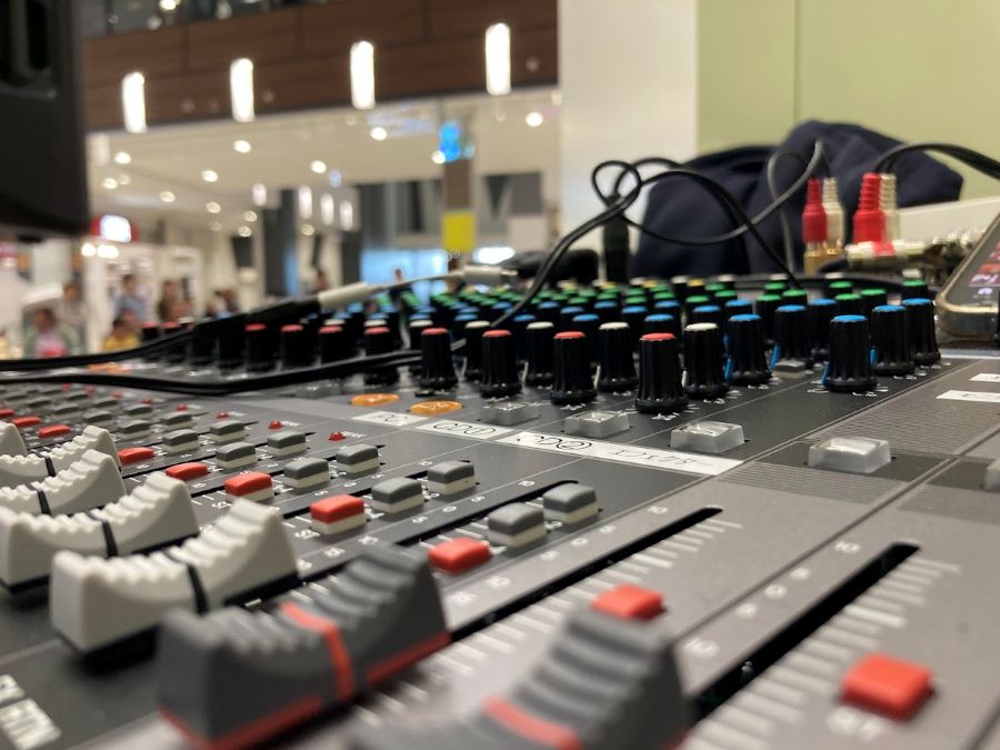 イオンモールの音響レンタル及びオペレーター派遣